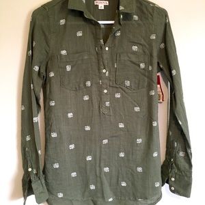 Women’s Merona XS Elephant Print Shirt